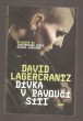 Dívka v pavoučí síti