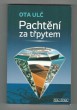 Pachtění za třpytem